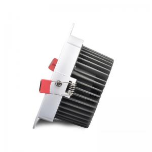 高輝度のスポット光10の凹部7 w型ダウンライト