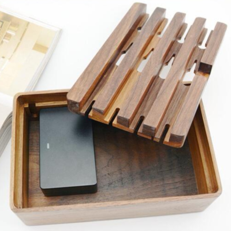 NATURALS DOCKING＆CHARGING STATION