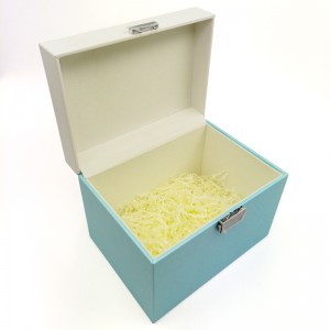 ロックとキーによるカスタムメイドのロゴ長方形紙ギフトボックス