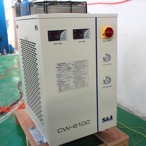 ファイバーレーザカッター