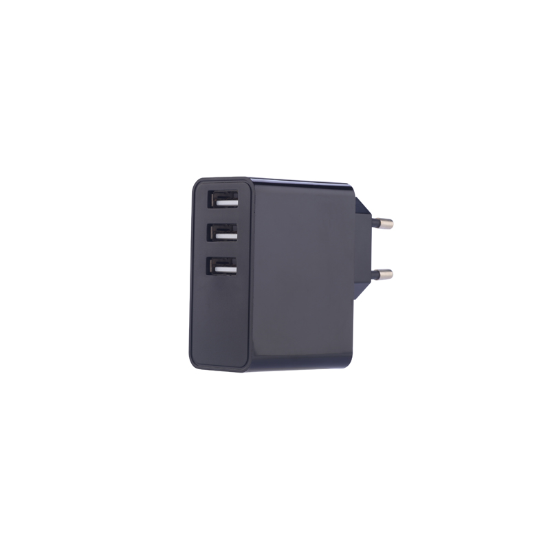 KPS-8704LC Tri-USBポートウォールチャージャー