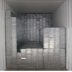 210幅10ミリメートル穴の亜鉛メッキ足場の金属板