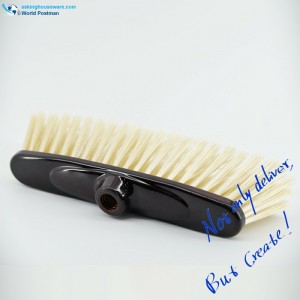 二重シャトルの形のチョコレート色の上塗を施してあるブラシ板が付いているAkbrandのプラスチックほうきの頭部