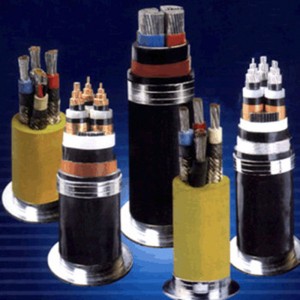 金属の外装220kv 110kvが付いている銅/アルミニウム300mm 400mmの単芯ケーブル