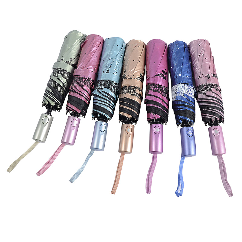 特別な物質的な青い色の紫外線コーティング3倍自動開いたり自動閉じた傘