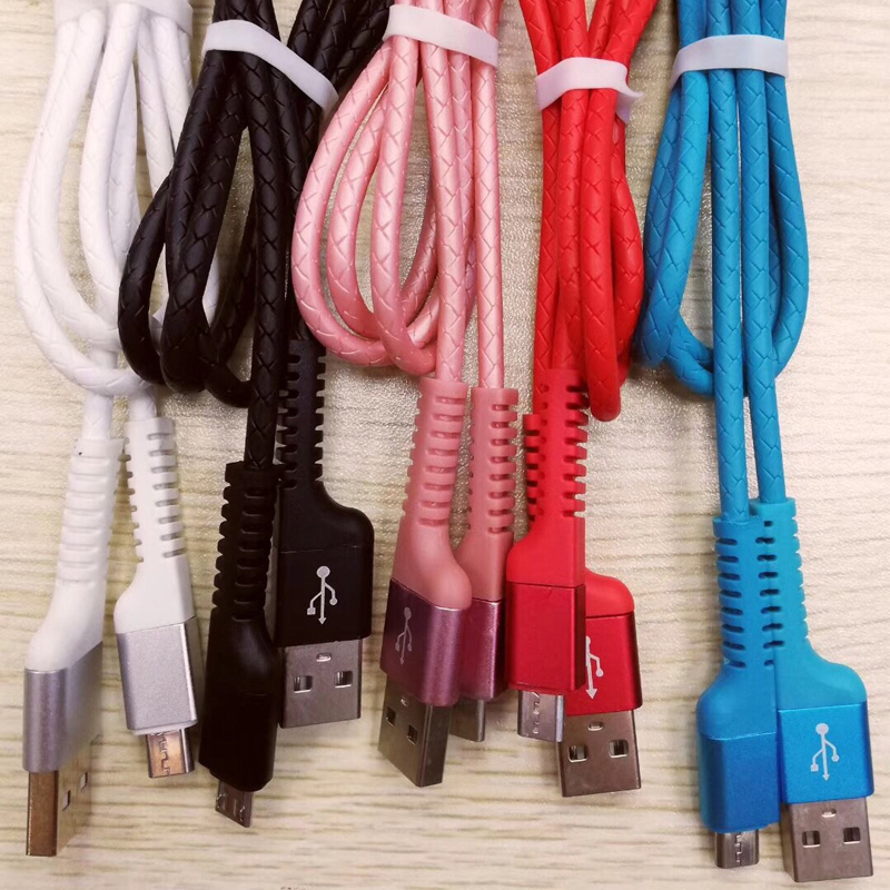 マイクロUSB、タイプC、iPhone雷充電および同期用の急速充電ラウンドTPE USBケーブル