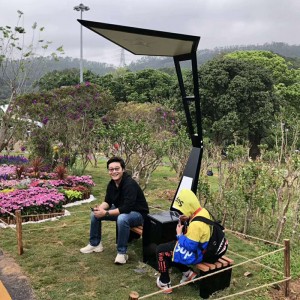 LED照明付き屋外広告ソリューションスマートソーラーベンチ