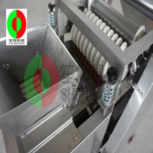 そら豆の皮むき器