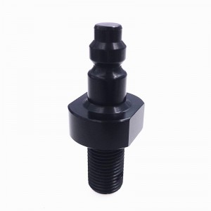 薄板金によって機械で造られる製作用具の部品を押すこと