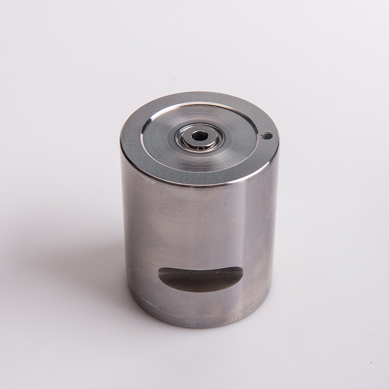 冷たいヘッディングマシン市場、2024年 - 市場は約5.8％のCAGRで成長すると予想されています