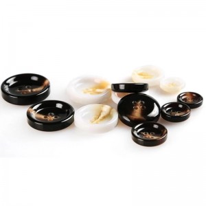 多くのサイズの在庫卸売ファッションシャツスーツ衣服ボタン3