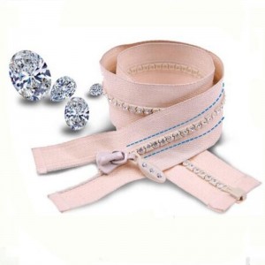 ジャケット8のための高品質のファッションデザインラインストーンジッパー