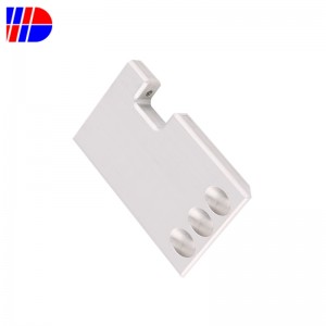 トラクターのためのカスタマイズされたステンレス鋼CNCの機械化の斜めギヤ