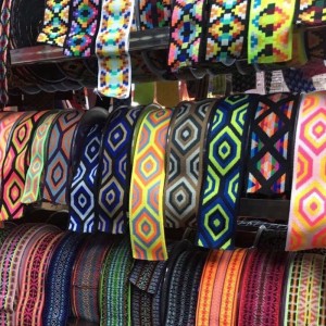 服のための特別なデザインの柔らかいゴムバンド