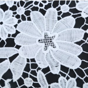 純粋なレースの生地はポリエステルレースの生地、ミルクの絹、レースを刺繍しました。ポリエステル/ナイロンレース、綿のレース