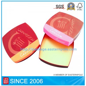 ボール紙の挿入物が付いている贅沢な堅いチョコレート箱