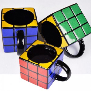 卸売カスタム漫画キャラクターセラミック3 D漫画マグカップ