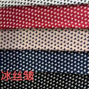 編まれたシフォンドレススポットプリント衣類生地卸売