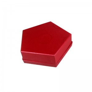 イヤリングボックスリングブレスレット