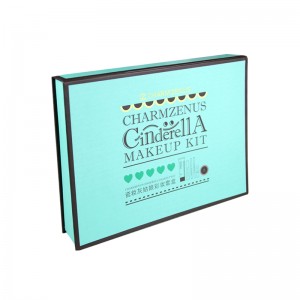 カスタムメイクとスキンケアギフトボックス