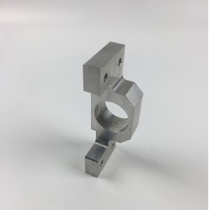 試験装置の部品