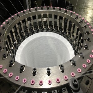 高速小径胴形編機