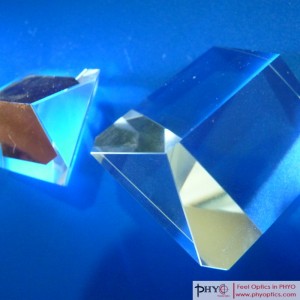 ペンタプリズム