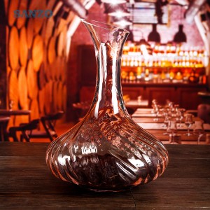 トルコの手作りの無鉛クリスタルスラント高品質ワインデカンタ