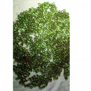 ロシアのカメレオンクロモトロピック石モシアナイトガラス