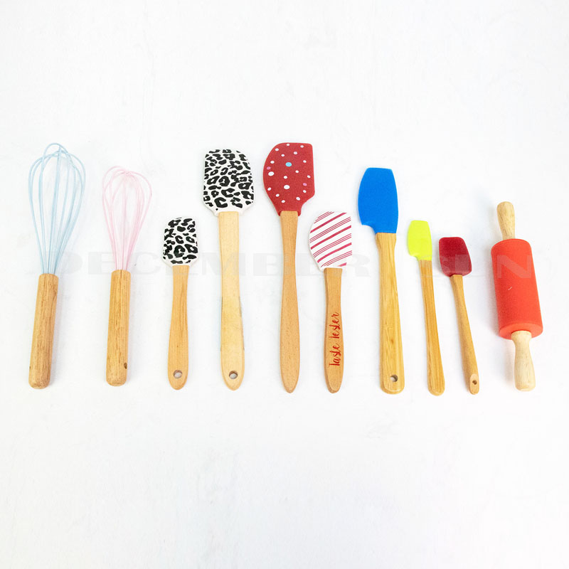 ユーザーフレンドリーなキッチン用品ツールとホルダー