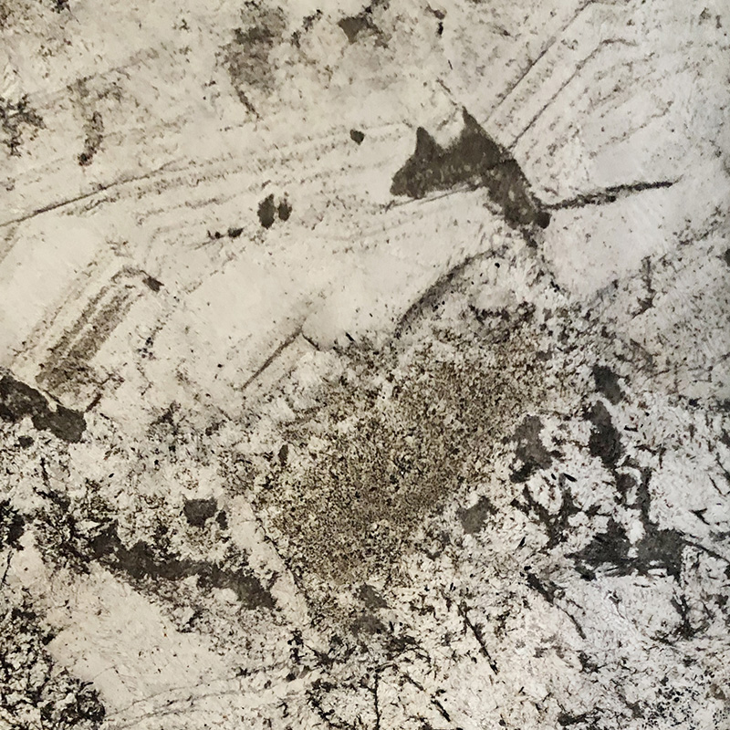 ラグジュアリーストーン