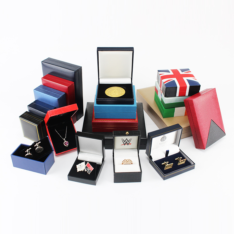 ジュエリーボックスメタルバッジボックスネクタイボックス