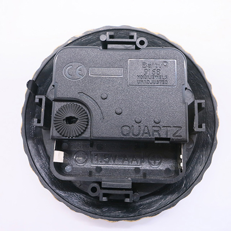 アンティークブラックウォールクロック挿入95ミリメートル直径で