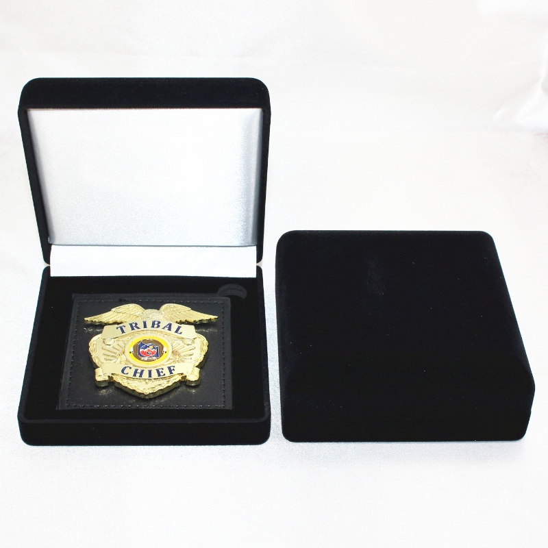 アイテムD-33Lコイン、メダル、バッジ用の丸型ベルベットボックス、mm。 100 * 100 * 39mm、重量約96g