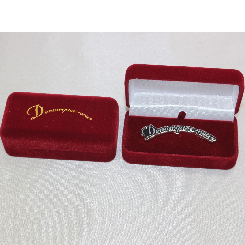 アイテムD-68Sカフリンクス、タイクリップ、バッジなどの丸型ベルベットボックスmm。 75 * 38 * 28、重量約30g