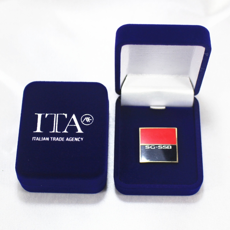 アイテムF - 10丸形またはコイン、mmのための丸い形のビロードボックス。45 * 55 * 22、約23 gの重さ