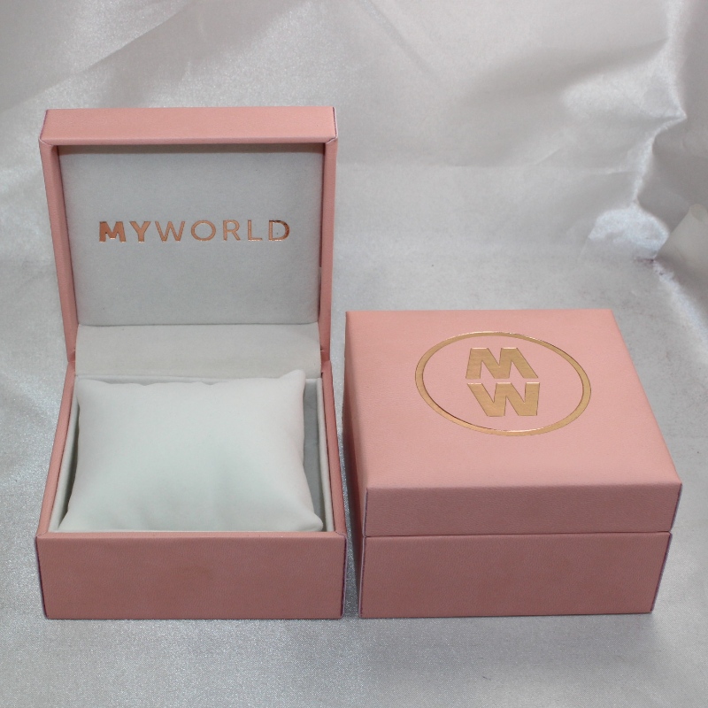 時計のための長方形のプラスチック・レザー・ペーパー・ボックス。mm。100 * 100 * 60、約194 gの重さ