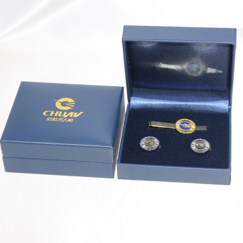 アイテムV-09長方形のレザーレット紙箱、50〜60 mmのコイン、カフスボタン、タイクリップ、バッジなど。mm。 98 * 84 * 38、重量約105g