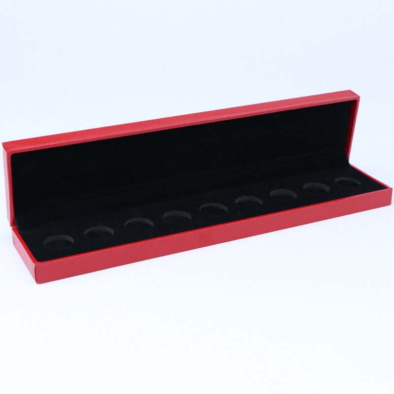 アイテムV-11長方形の210×35mmコイン、バッジ、ネックレスなどのレザーレットペーパーボックス。mm。 240 * 52 * 30、重量約130g