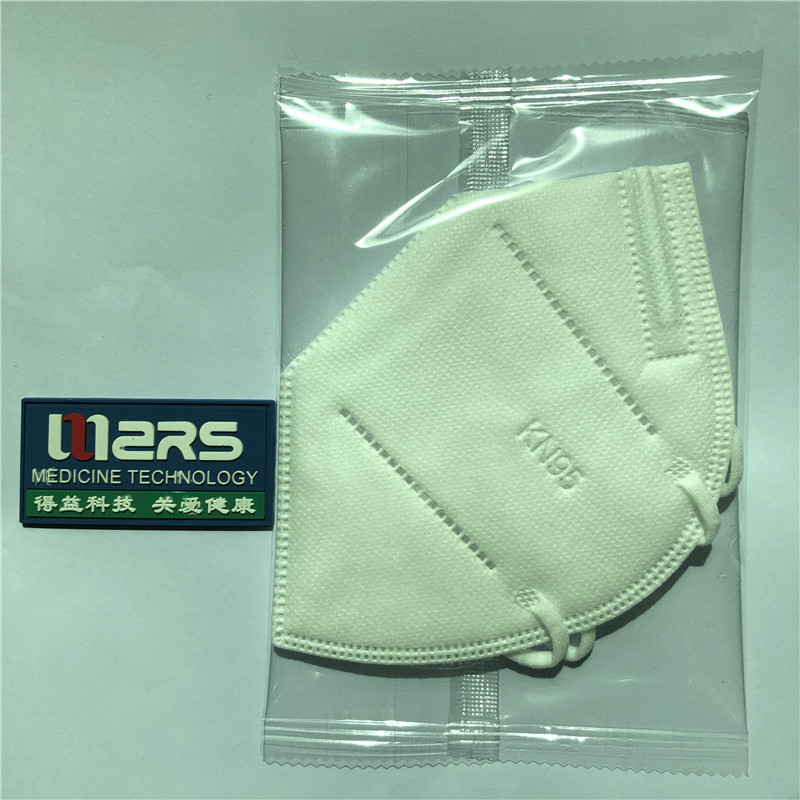 粉に対する2020の熱い販売中国のKN 95面マスク