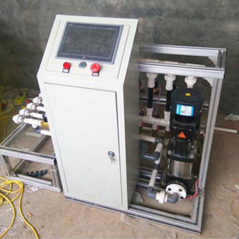 インテリジェント自動肥料アプリケーター