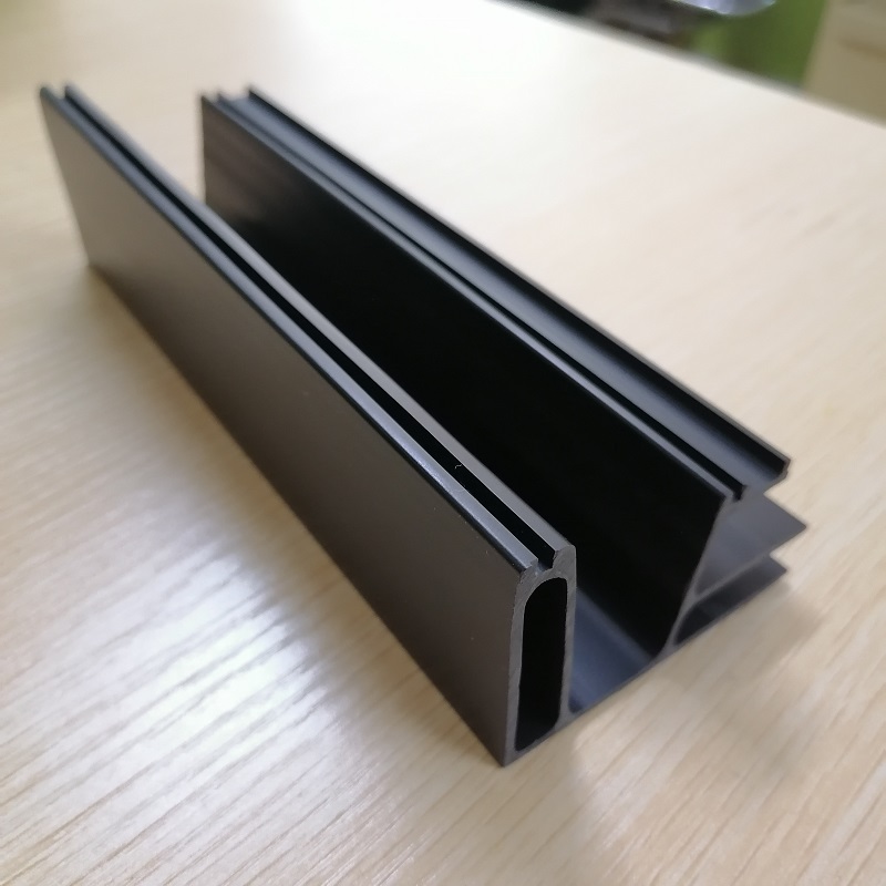 カスタムメイドのPVCプロフィールメーカーは、中国PVCプロフィールパイプカスタムプラスチック製品