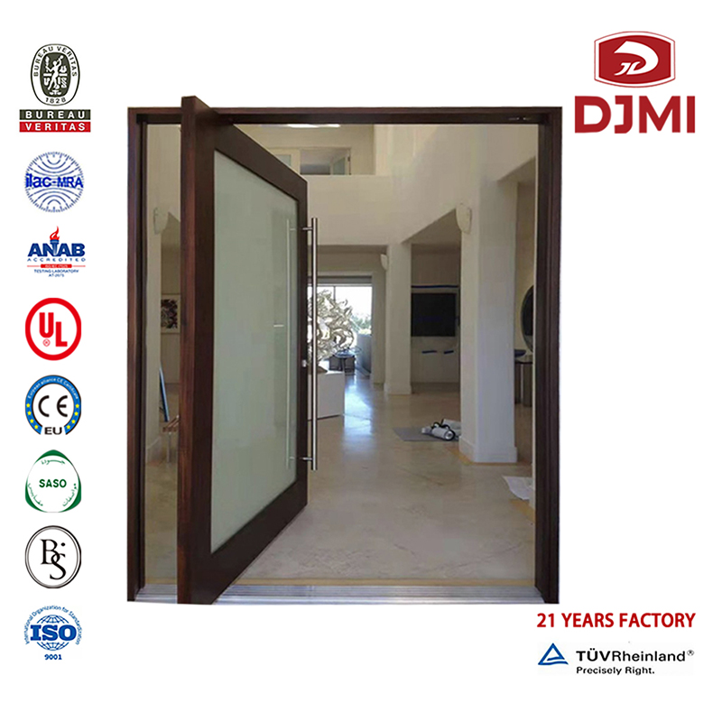 アウトドアモダンドアモダンドアドアモダンドアドアドア戸外木新しいドア戸外木