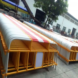 BarreradetráficoValladecontrolde multitudes Barrera SEPARADOR DE CARRETERA APILABLE