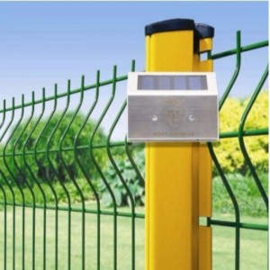 ソーラーレッドレッドプロLED