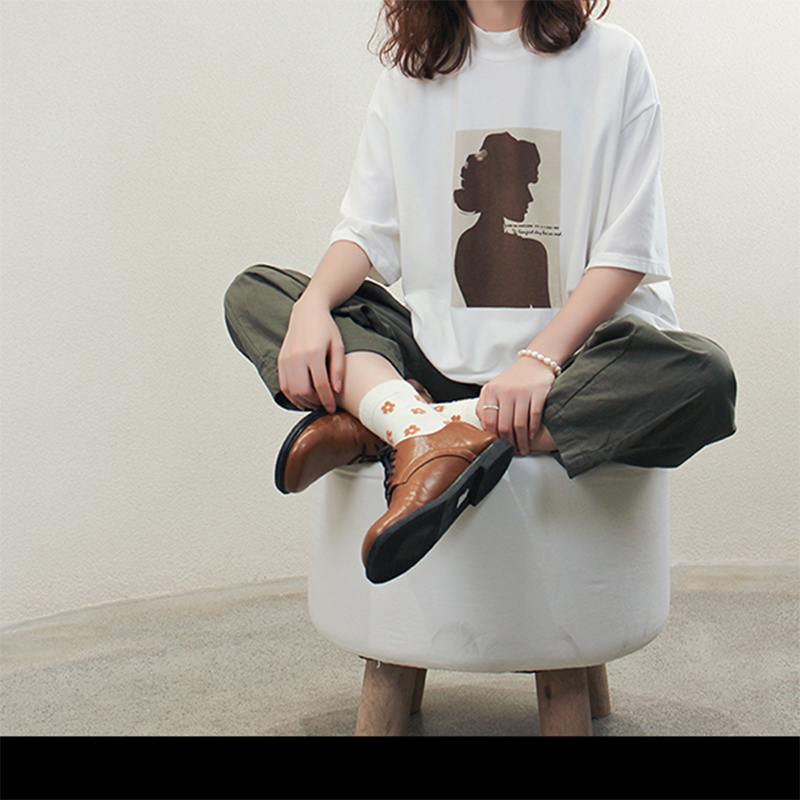 このTシャツで最高のものを置くので、友達がいないのです！