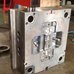 プロの射出成形金型メーカーが販売のためにカスタマイズされた工業用プラスチック部品射出成形金型中国