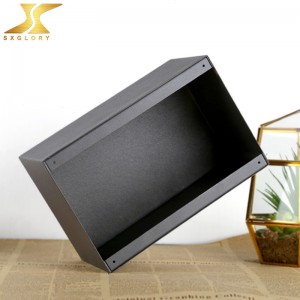 人間のためのブラックメタルの壷