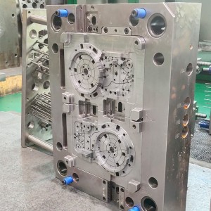 さまざまなプラスチック射出成形金型自動車用プラスチック部品の専門的なカスタマイズ