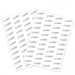 カッティングプロッターマシンで11インチ以内にカットされたiPadmini 2TPUフィルムのテーブルサイズユニバーサルカッティングフィルム